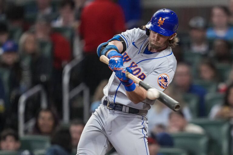 Mets Lose Star to Season-Ending Injury, Call Up D.J. Stewart in Response